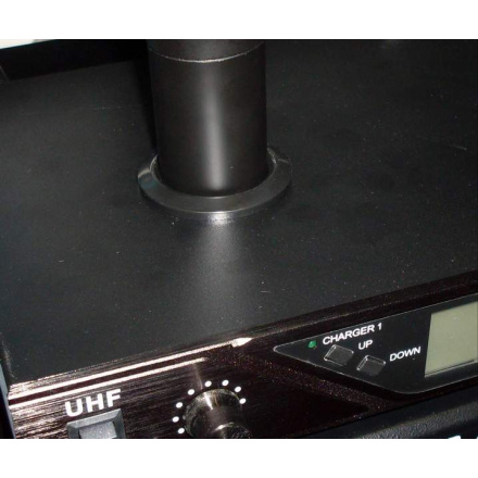 UDR208 BST bezdrátový mikrofon 04-2-1026