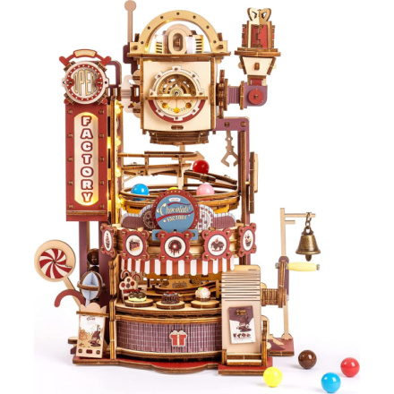 ROBOTIME Rokr 3D dřevěné puzzle Kuličková dráha: Továrna na čokoládu s LED světly 420 dílků 150768