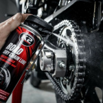 K2 ROAD DRY CHAIN LUBE 400 ml - suché mazivo na řetězy motocyklů, amW143